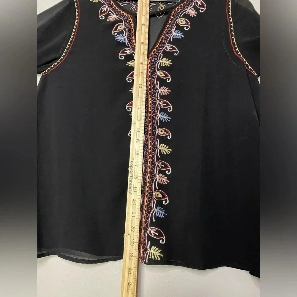 Love Sam Embroidered Peasant Top Black Sheer M boho feminine 70s‎ Anthropology - Picture 11 of 12